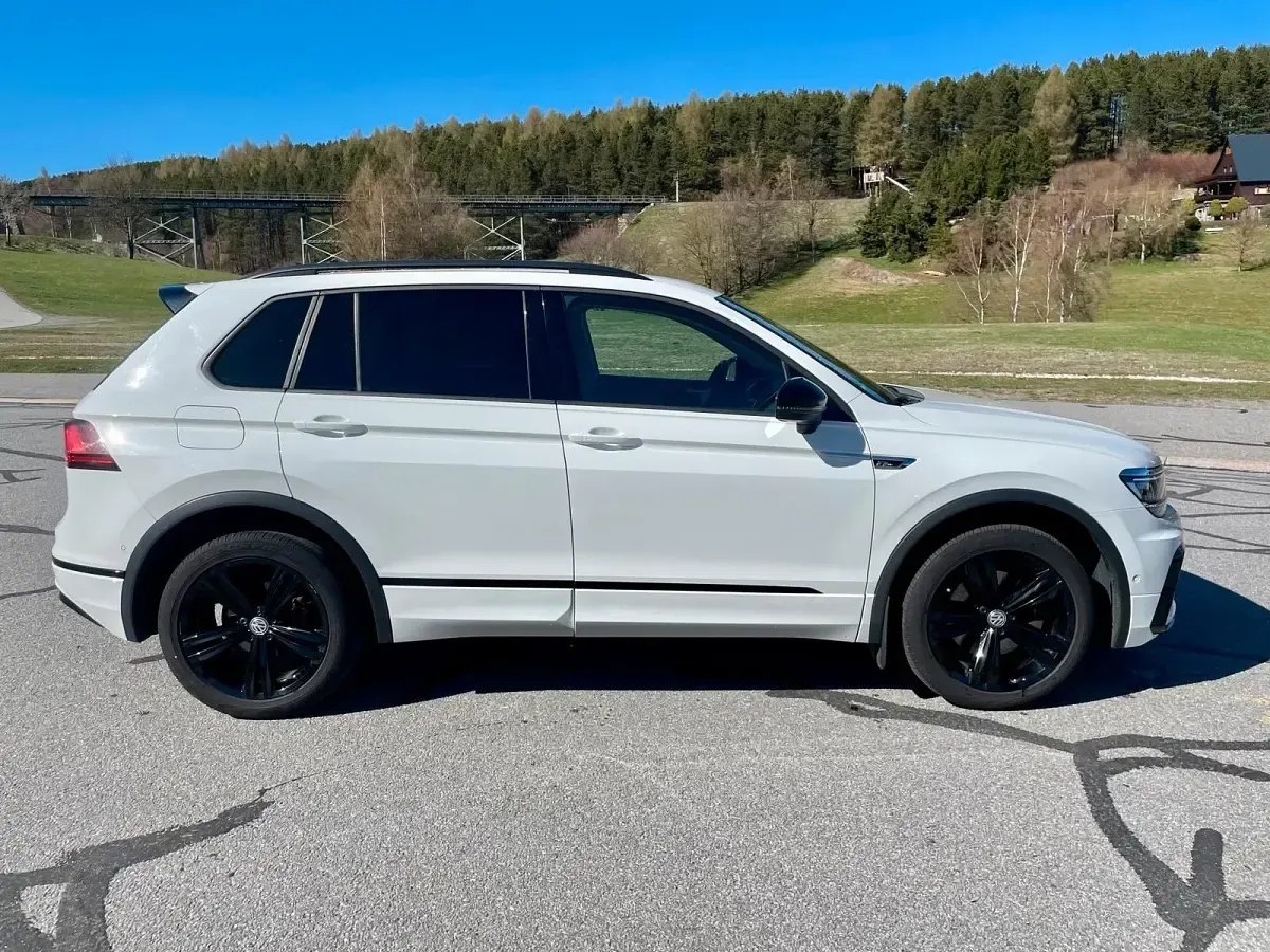 Gebraucht VW Tiguan Highline 190 PS (139 kW) 2019 Weiß SUV