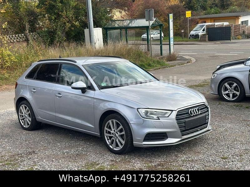 Gebraucht Audi A3 Comfort 116 PS (85 kW) 2019 Silber Limousine