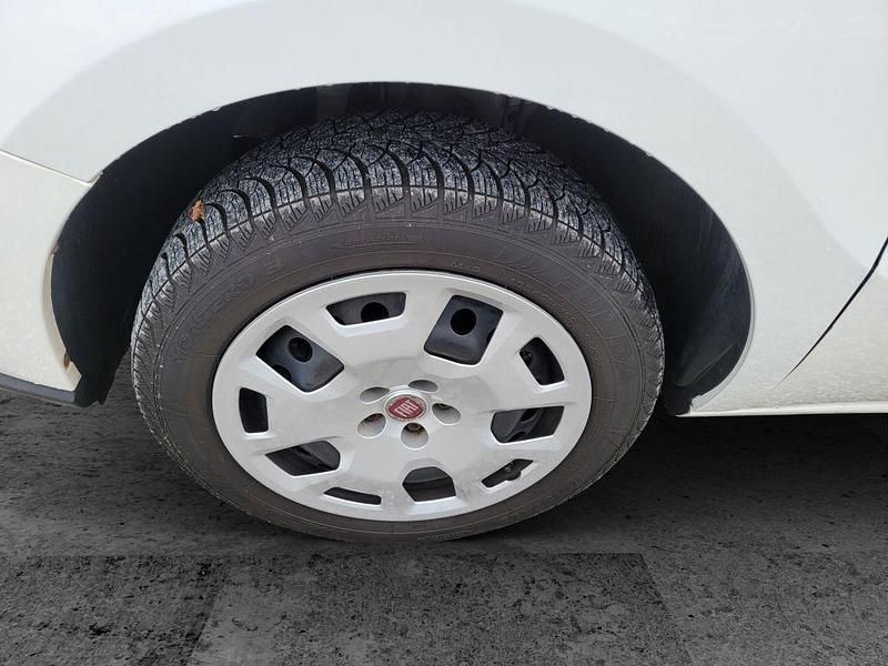 Gebraucht Fiat Doblò Pop 95 PS (69 kW) 2017 Weiß Van / Kleinbus