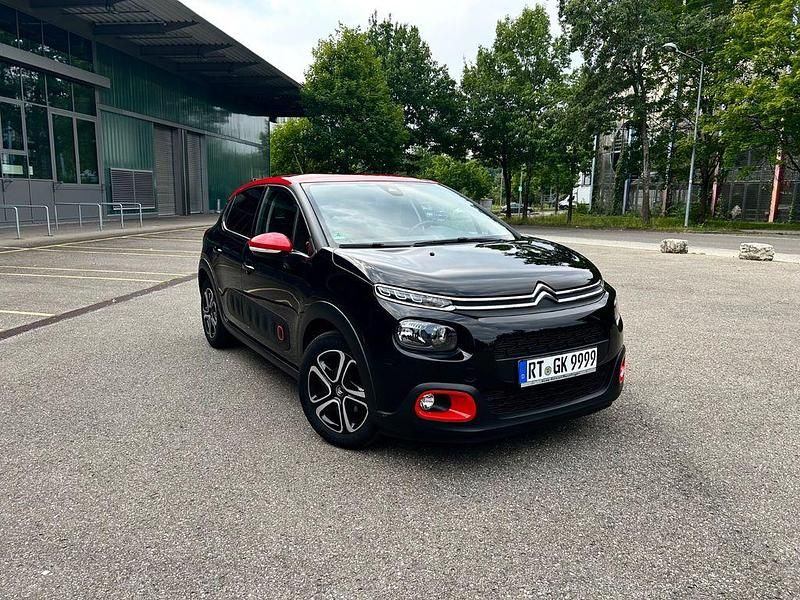 Schwarz Gebraucht 2018 Citroën C3 PureTech Kleinwagen | 9.900 € (Fairer Preis) - Bild 1/4