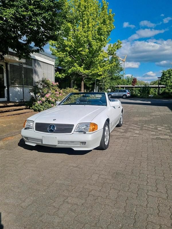 Weiß Gebraucht 1992 Mercedes SL500 Cabrio | 23.900 € - Bild 1/4