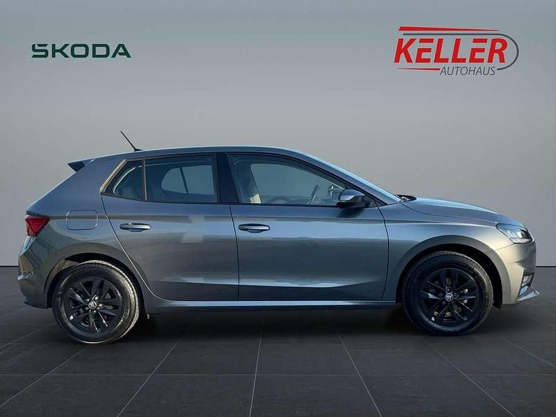 Gebraucht Skoda Fabia Selection 95 PS (69 kW) 2024 Graphite grau metallic Kleinwagen