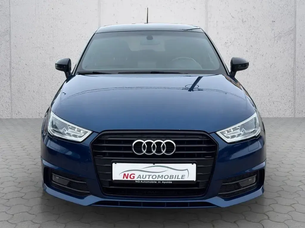 Gebraucht Audi A1 Sportback S-Line 90 PS (66 kW) 2017 Blau Kleinwagen