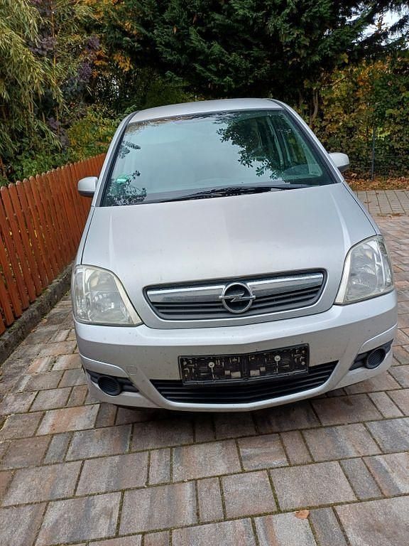 Grau Gebraucht 2009 Opel Meriva Edition Van / Kleinbus | 1.650 € (Guter Preis) - Bild 1/4