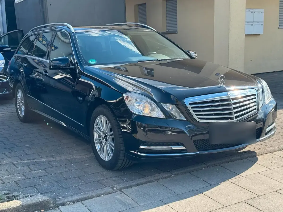 Brugt Mercedes E220 170 HK (125 kW) 2011 Sort Stationcar