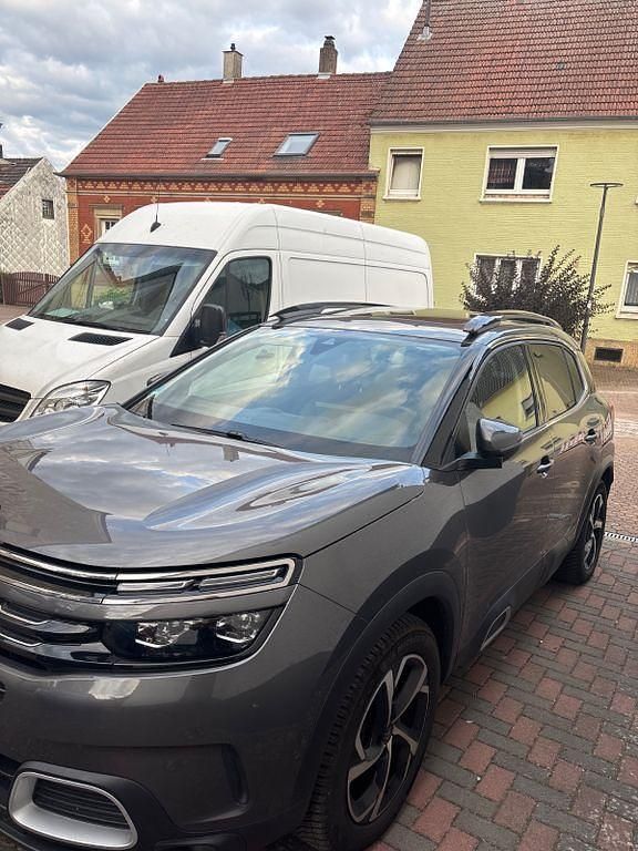 Grau Gebraucht 2020 Citroën C5 Aircross Shine SUV | 20.000 € (Fairer Preis) - Bild 1/4