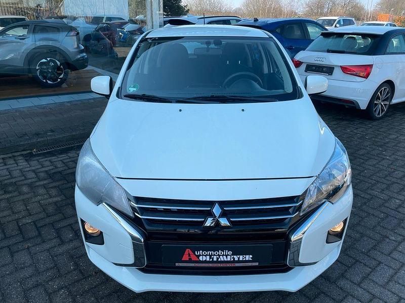 Gebraucht Mitsubishi Space Star Select 71 PS (52 kW) 2024 Weiß Kleinwagen