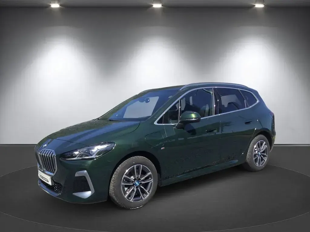 Gebraucht BMW 230 M Sport 326 PS (239 kW) 2023 Gruen Kombi