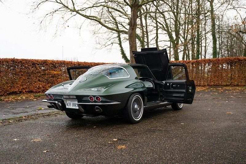 Gebraucht Chevrolet Corvette Stingray 434 PS (319 kW) 1967 Grün Coupé