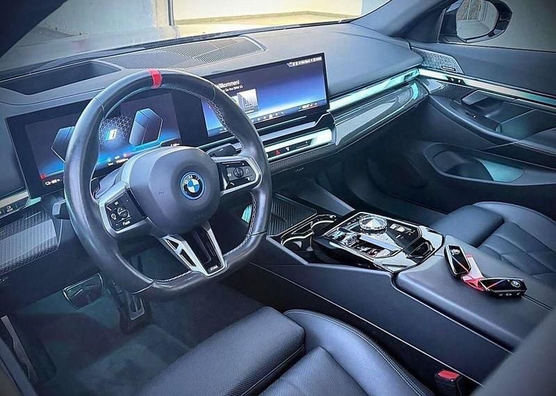 Gebraucht BMW i5 Performance 442 kW (601 PS) 2023 Schwarz Limousine