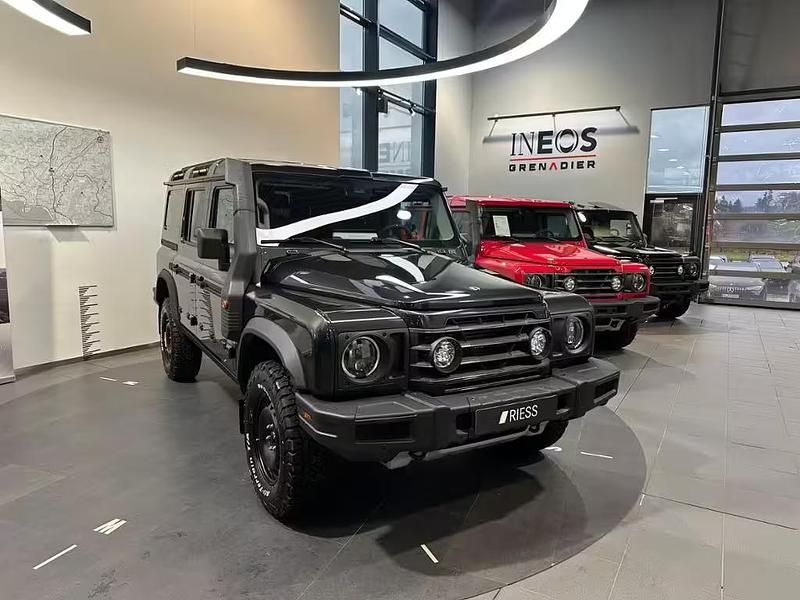 Neu Ineos Grenadier 249 PS (183 kW) 2025 Grau donny grey Kombi
