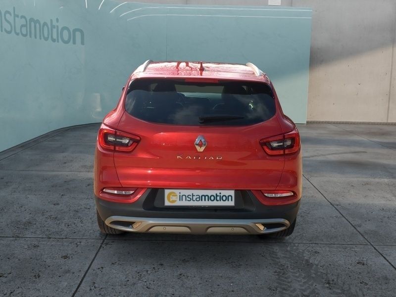 Gebraucht Renault Kadjar LIMITED 116 PS (85 kW) 2020 Rot SUV