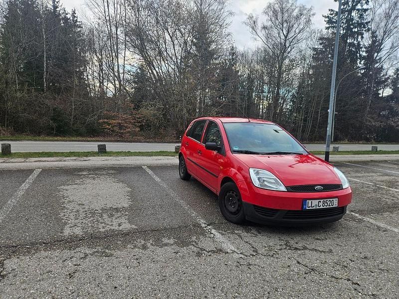 Gebraucht Ford Fiesta 69 PS (50 kW) 2003 Rot Kleinwagen