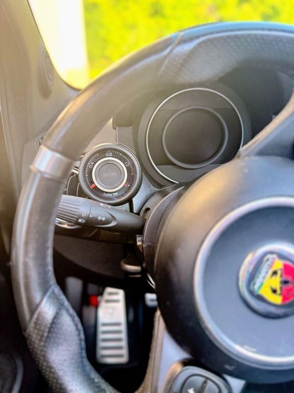 Gebraucht Abarth 595C Pista 160 PS (117 kW) 2018 Schwarz Cabrio