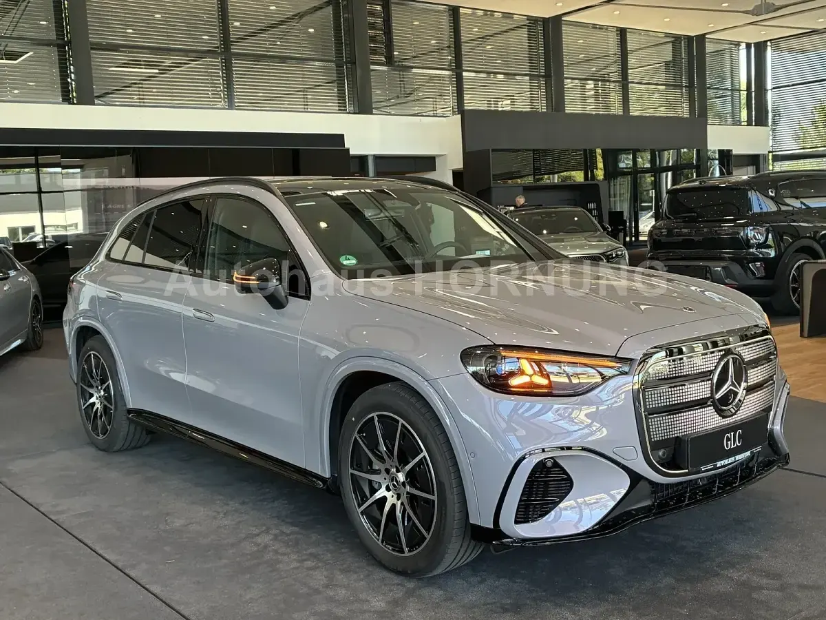 Gebraucht Mercedes GLC400d AMG 359 kW (489 PS) 2026 Lavender silver metallic SUV
