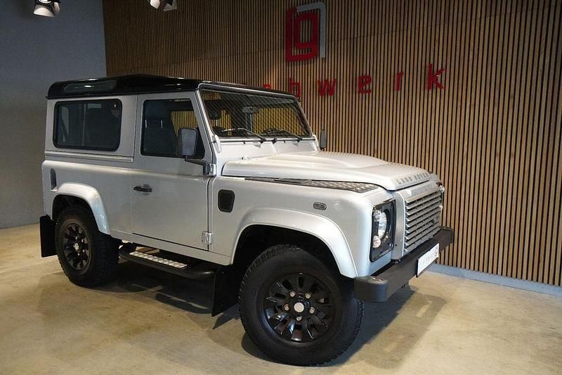 Gebraucht Land Rover Defender 122 PS (89 kW) 2013 Silber SUV