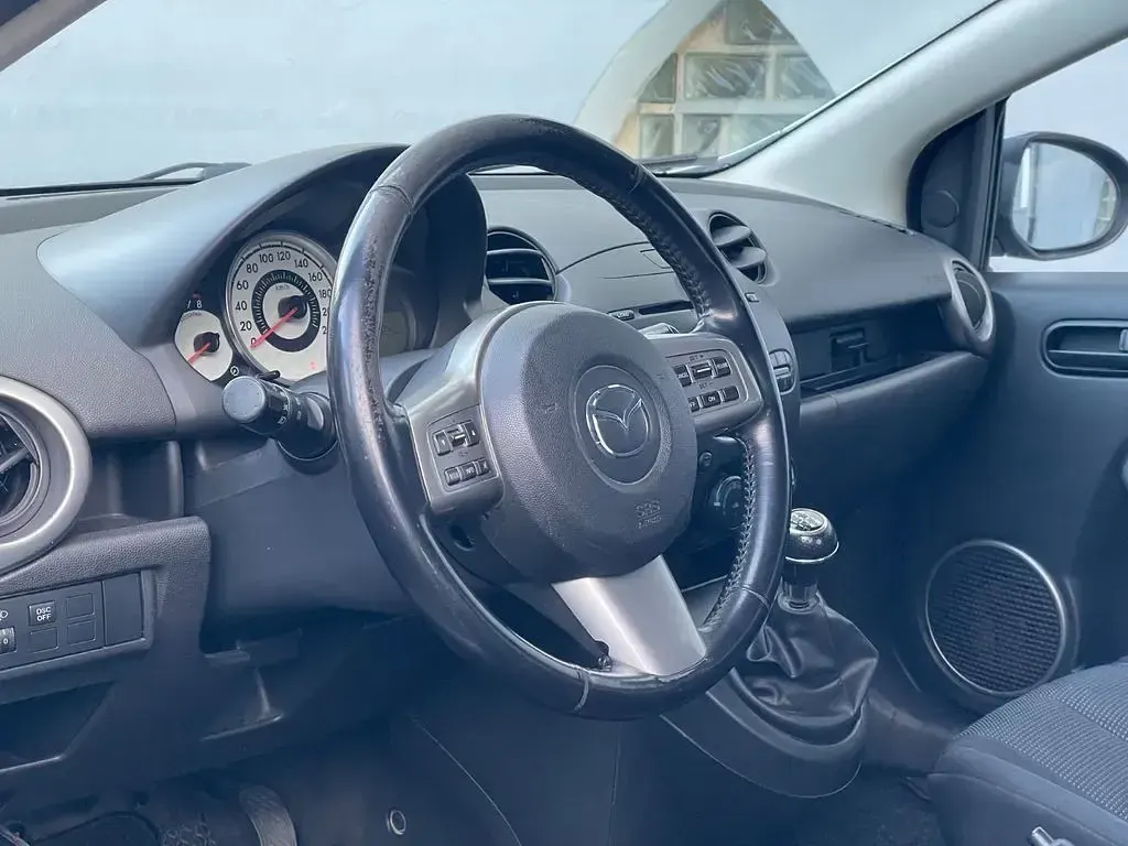 Gebraucht Mazda 2 103 PS (75 kW) 2007 Blau Kleinwagen