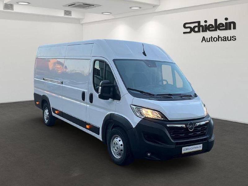 Gebraucht Opel Movano 140 PS (102 kW) 2024 Cassablanca weiß Van