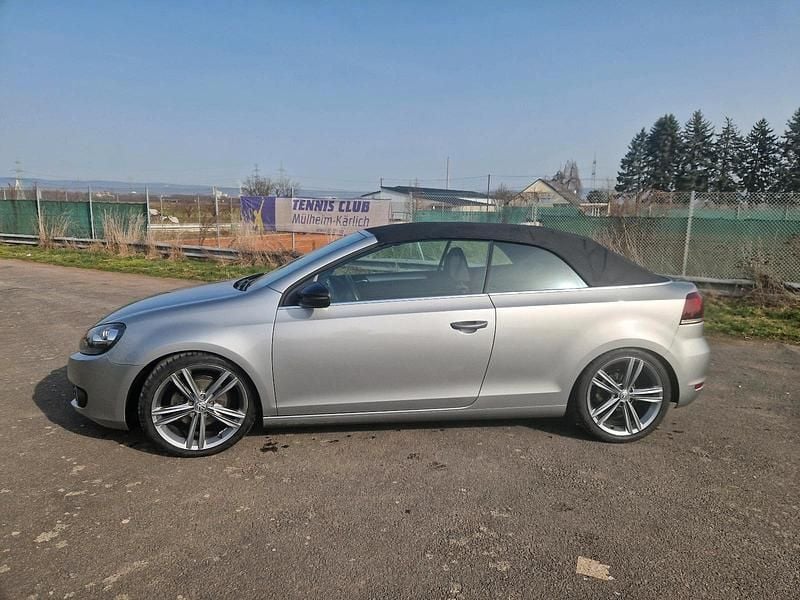 Gebraucht VW Golf 105 PS (77 kW) 2011 Silber Cabrio