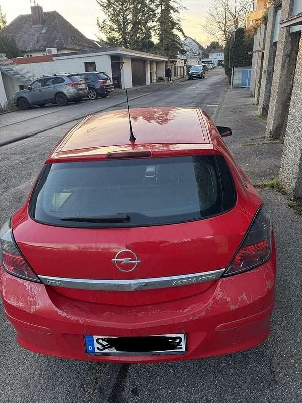 Gebraucht Opel Astra 116 PS (85 kW) 2007 Coupé