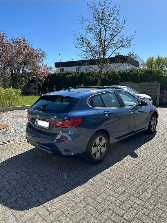 Gebraucht BMW 118 Advantage 136 PS (100 kW) 2021 Blau Kleinwagen