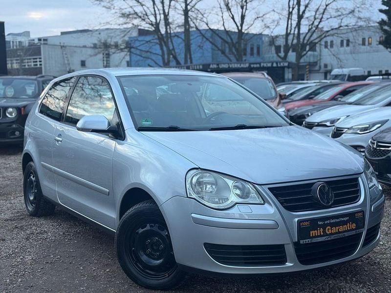 Silber Gebraucht 2005 VW Polo Limousine | 1.990 € (Fairer Preis) - Bild 1/4