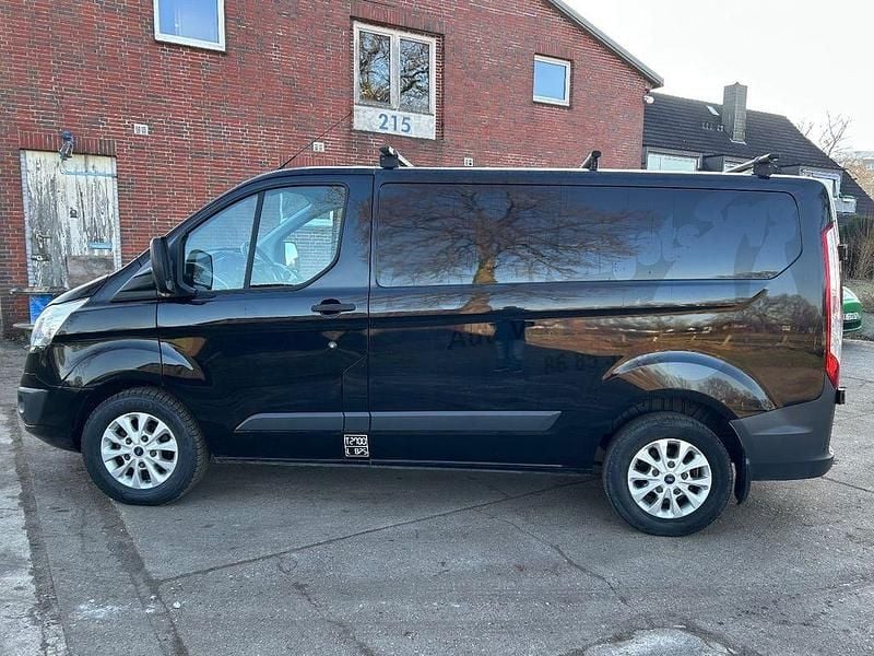 Gebraucht Ford Transit Custom 131 PS (96 kW) 2017 Schwarz Van / Kleinbus