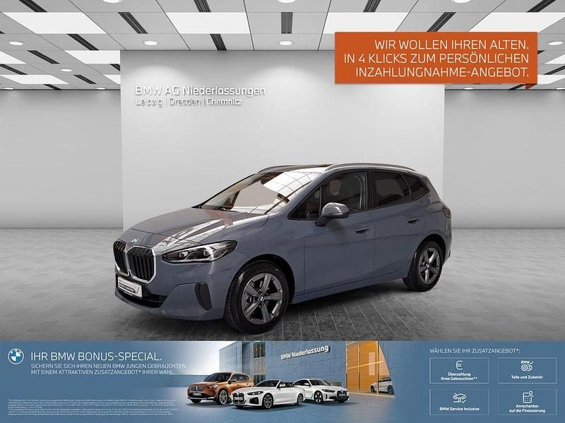 Grau Gebraucht 2024 BMW 218 Active Tourer Luxury Line Van / Kleinbus | 34.409 € (Fairer Preis) - Bild 1/2