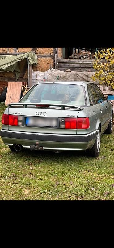 Gebraucht Audi 80 90 PS (66 kW) 1991 Grün Limousine