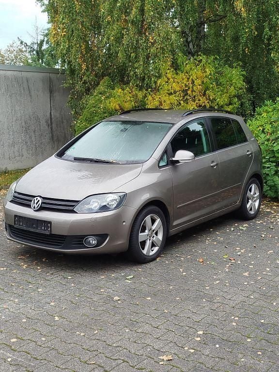 Gebraucht 2010 VW Golf Plus Team Van / Kleinbus | 6.500 € (Guter Preis) - Bild 1/4