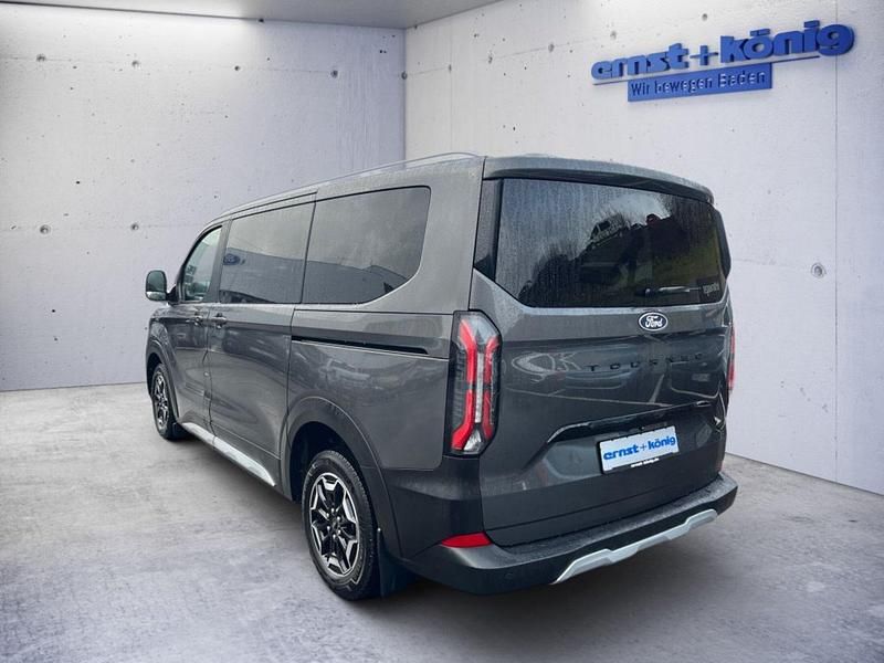 Neu Ford Tourneo Custom Active 2025 Van