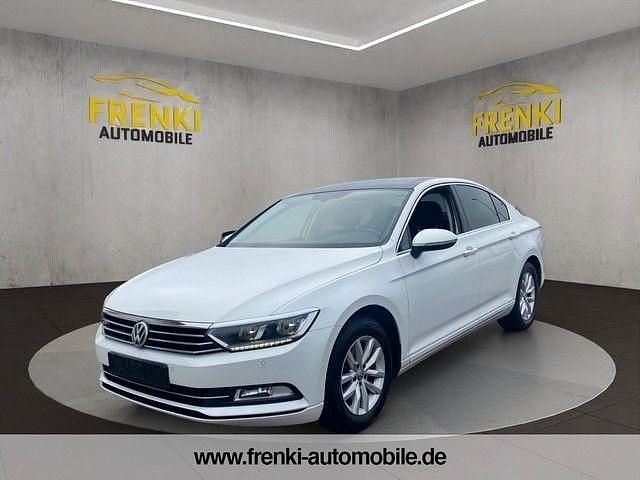 Gebraucht VW Passat Comfortline 150 PS (110 kW) 2016 Weiß Limousine