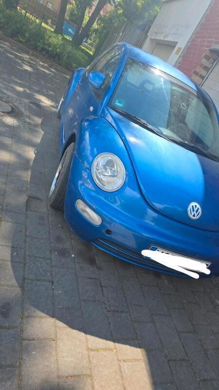 Blau Gebraucht 1999 VW Beetle Kleinwagen | 800 € (Superpreis) - Bild 1/3