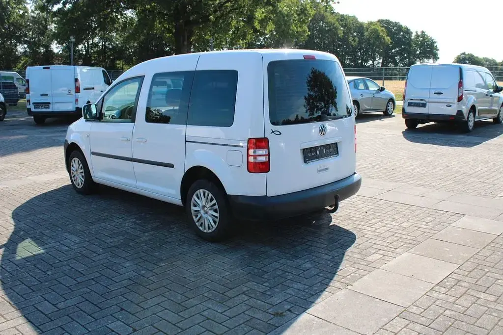 Gebraucht VW Caddy Trendline 102 PS (75 kW) 2014 Weiß Van / Kleinbus