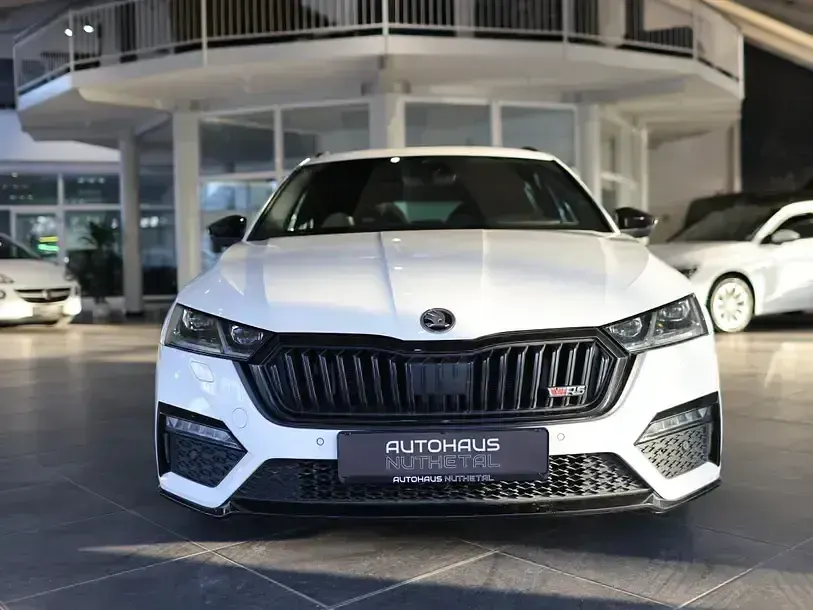 Gebraucht Skoda Octavia RS 200 PS (147 kW) 2021 Weiß Kombi