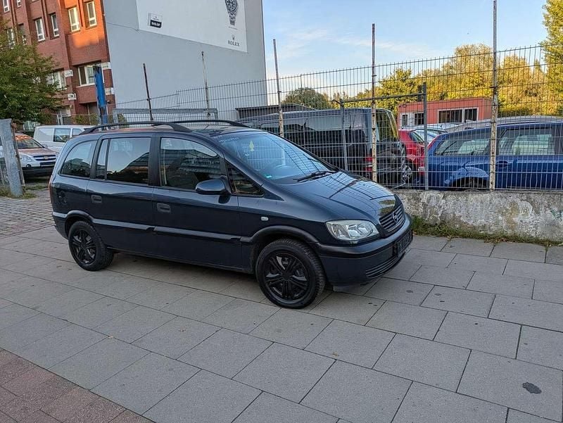 Grün Gebraucht 2002 Opel Zafira Van / Kleinbus | 1.200 € (Guter Preis) - Bild 1/4