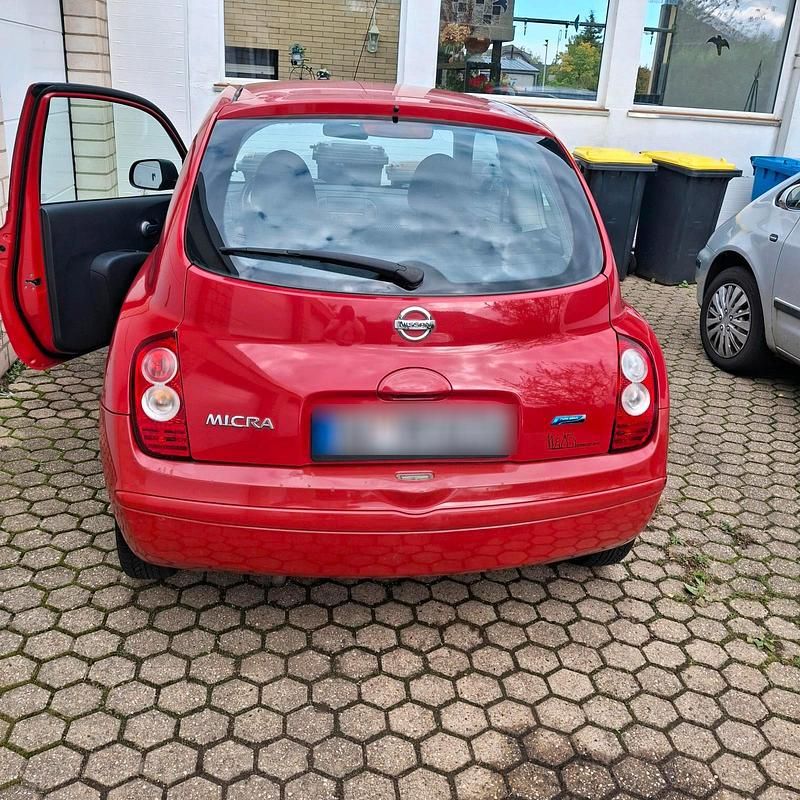 Rot Gebraucht 2009 Nissan Micra Kleinwagen | 850 € (Guter Preis) - Bild 1/4