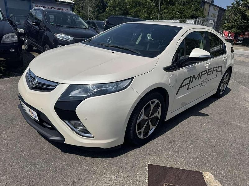 Gebraucht Opel Ampera Edition 111 kW (151 PS) 2012 Weiß Kleinwagen