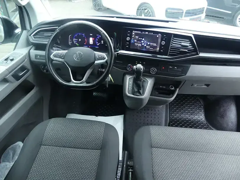 Gebraucht VW T6.1 Edition 103 PS (75 kW) 2022 Weiss Van