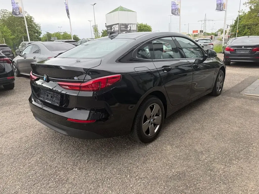 Gebraucht BMW 218 136 PS (100 kW) 2023 Schwarz Coupé
