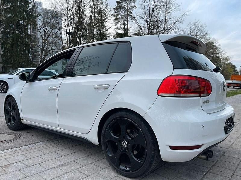 Gebraucht VW Golf VI GTD 170 PS (125 kW) 2011 Weiß Kleinwagen