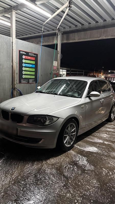 Gebraucht BMW 120 150 PS (110 kW) 2004 Silber Kleinwagen