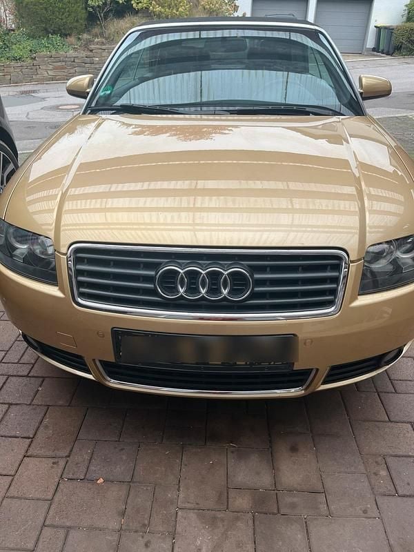 Gold Gebraucht 2004 Audi A4 Cabriolet Cabrio | 7.000 € (Etwas zu teuer) - Bild 1/4