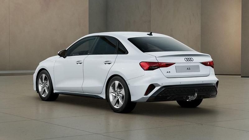 Gebraucht Audi A3 S-Line 150 PS (110 kW) 2025 Weiß Limousine