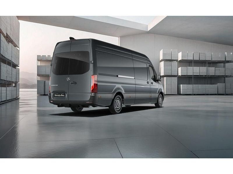 Neu Mercedes Sprinter 150 PS (110 kW) 2026 Grau Van
