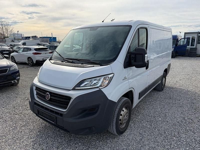 Gebraucht Fiat Ducato 116 PS (85 kW) 2015 Weiß Van