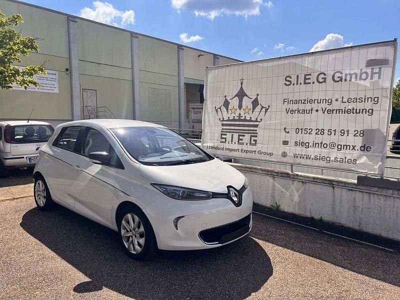 Weiss "nacre" Gebraucht 2014 Renault Zoe Zen Kleinwagen | 4.990 € (Etwas zu teuer) - Bild 1/4