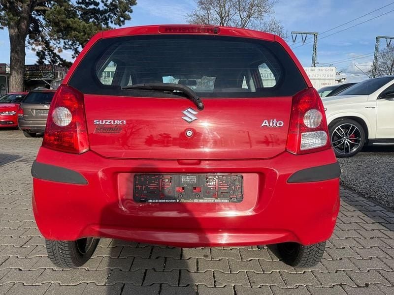 Gebraucht Suzuki Alto 68 PS (50 kW) 2011 Rot Kleinwagen