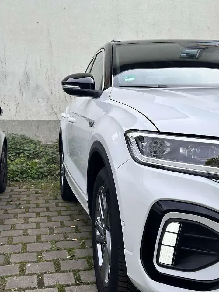 Gebraucht VW T-Roc R-line 150 PS (110 kW) 2025 Weiß SUV