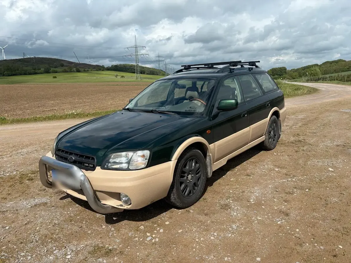 Gebraucht Subaru Outback 209 PS (153 kW) 2001 Grün Kombi